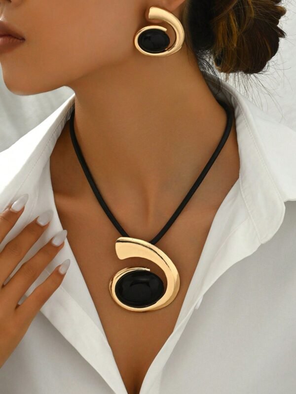 14K Gold Plated Black Onyx Swirl Choker Necklace and Earrings Set - Image 3