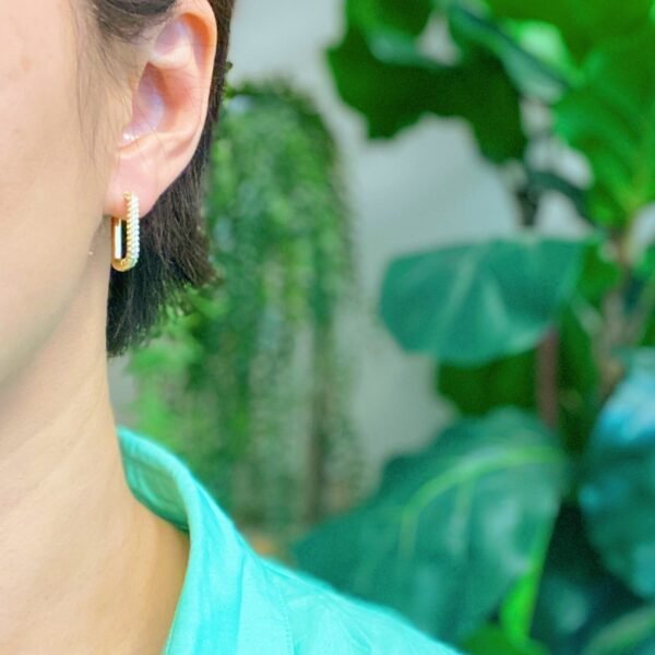 So Chic Hoop Earrings - Image 2