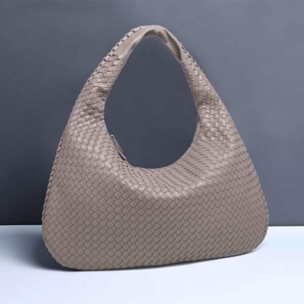 Hand-Woven Dumpling Bag - Shoulder or Hand-Held - Image 8