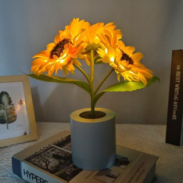 Sunflower LED Night Light – Rechargeable & Decorative - Image 2