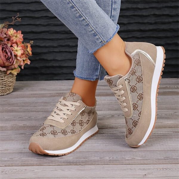 Women's casual sports shoes, flat sole - Image 3