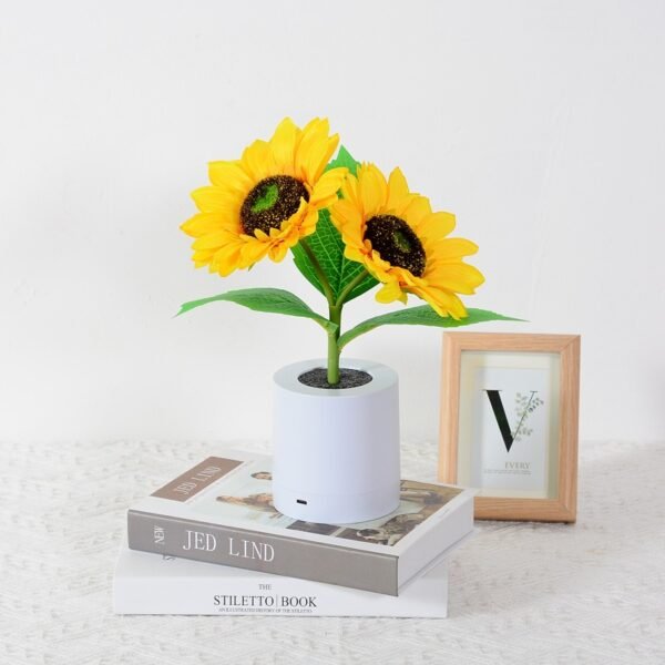 Sunflower LED Night Light – Rechargeable & Decorative - Image 6