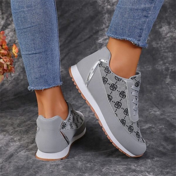 Women's casual sports shoes, flat sole - Image 5