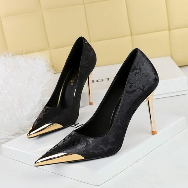 Chinese Style Silk High Heels, Metal Pointed Satin Shoes - Image 7