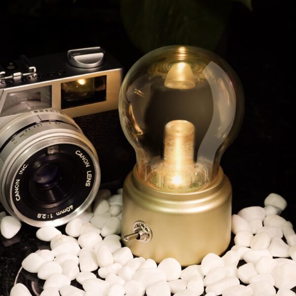 Retro British Light Bulb Lamp – USB Charging Night Light - Image 3